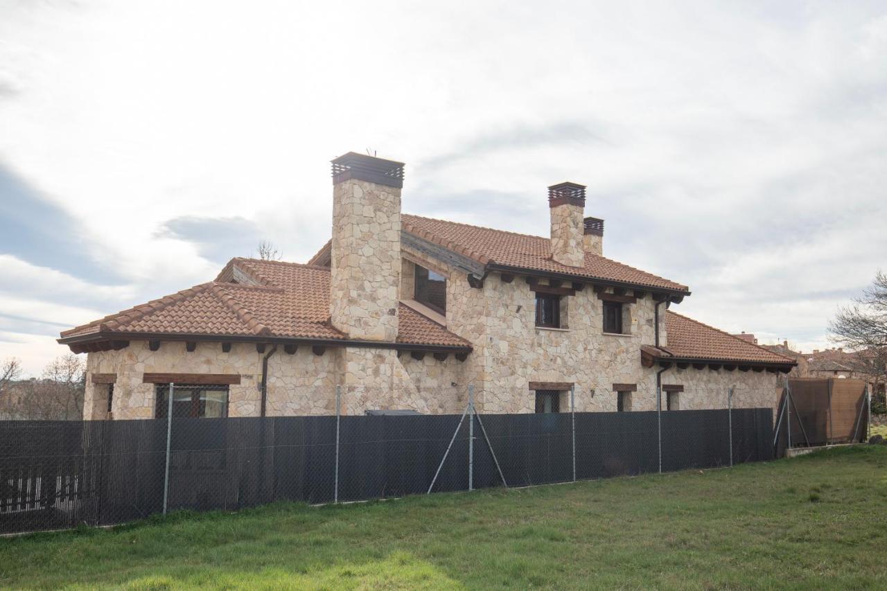 Casa Rural La Nava De Tizneros Exterior photo